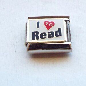 I heart to read on white enamel 9mm stainless steel italian charm bracelet link